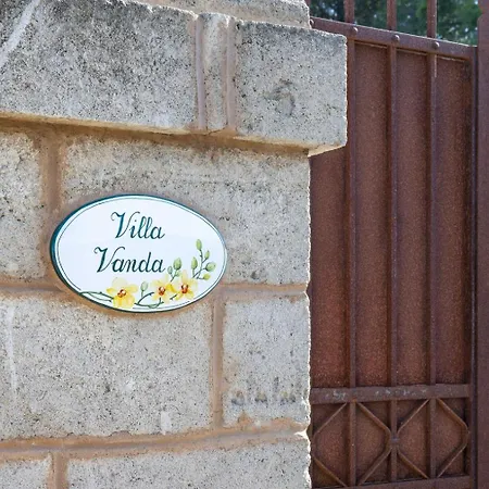 Vanda By Salentoltremare *