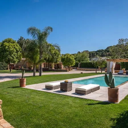 Vanda By Salentoltremare Specchia